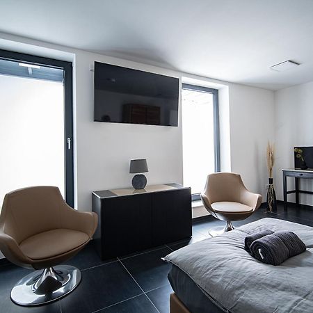 Blauer Stein Apartments Wh6 Пулхайм Екстериор снимка