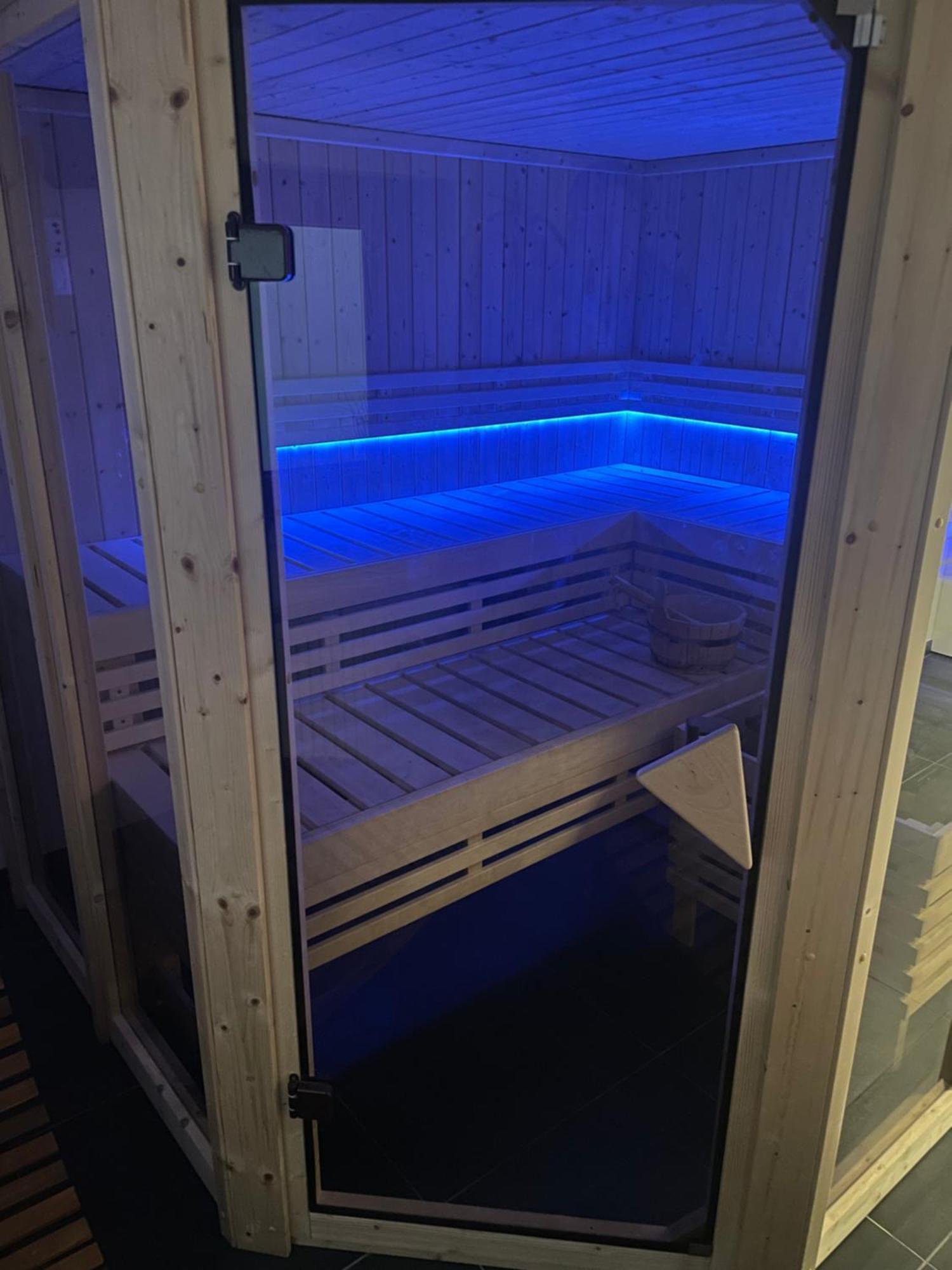 Blauer Stein Apartments Wh6 Пулхайм Екстериор снимка