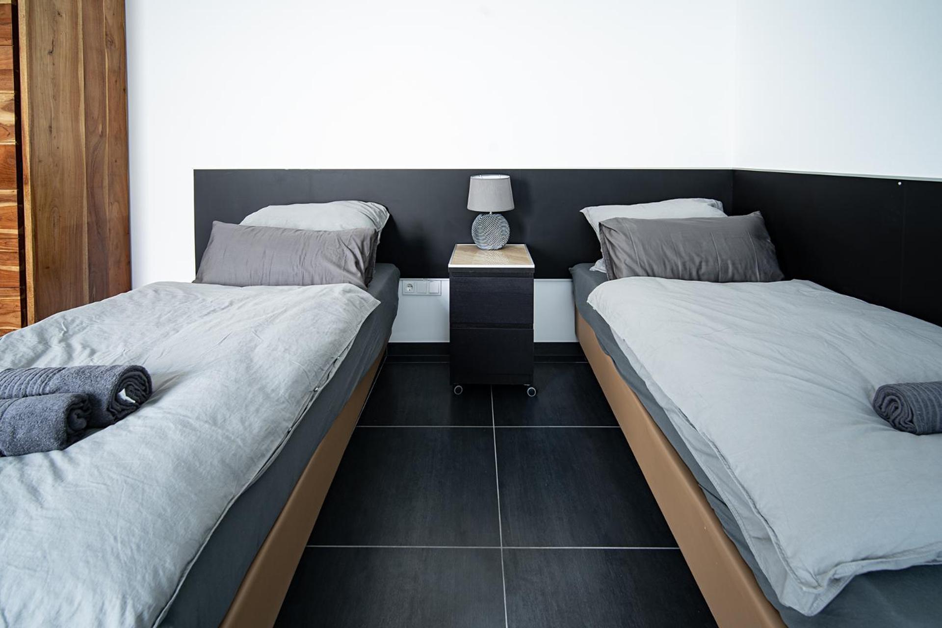 Blauer Stein Apartments Wh6 Пулхайм Екстериор снимка