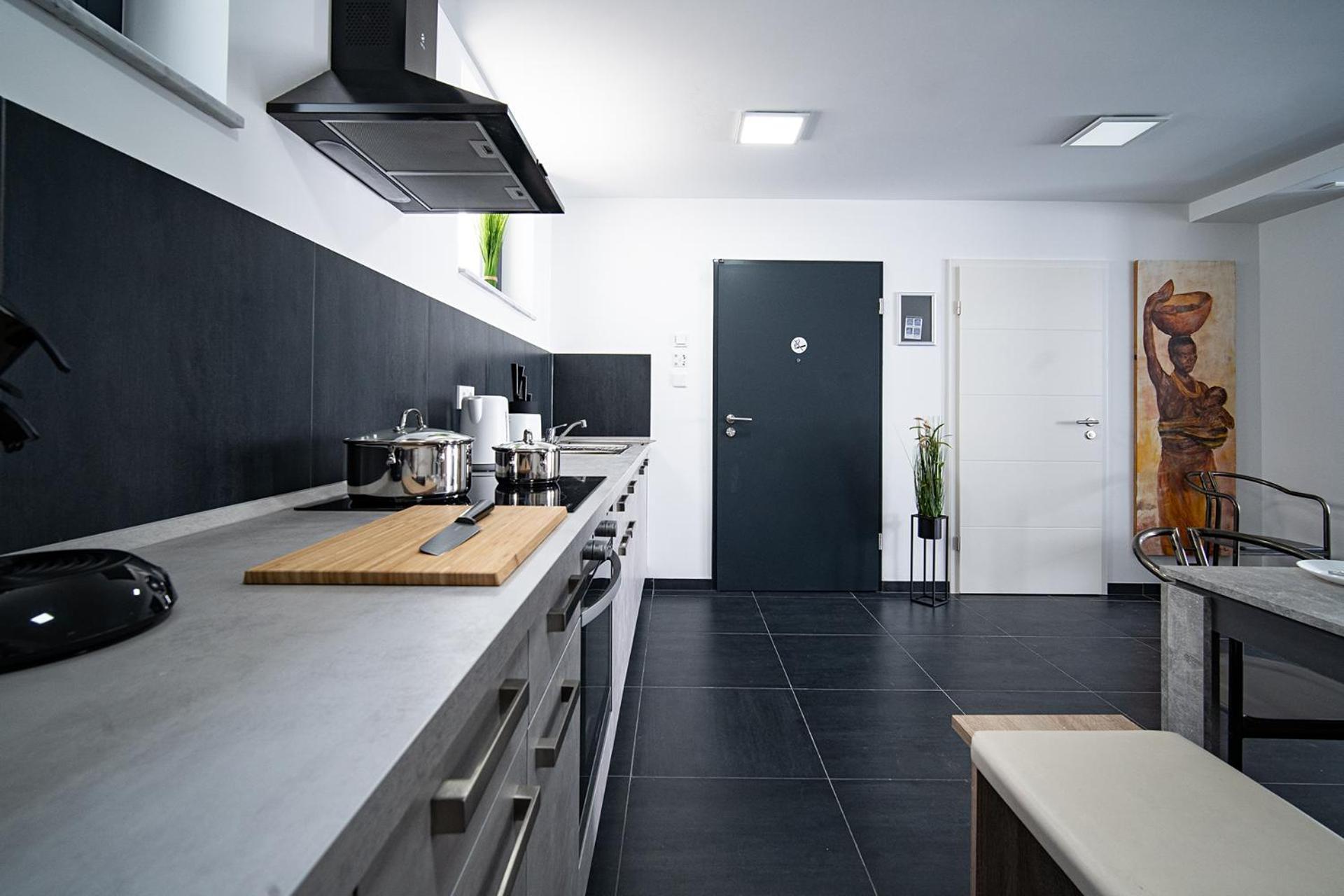 Blauer Stein Apartments Wh6 Пулхайм Екстериор снимка